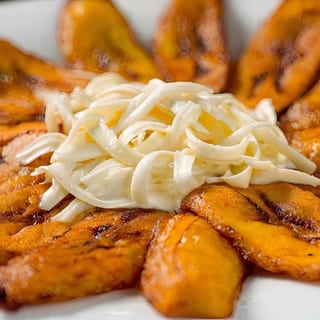 Maduros Con Queso